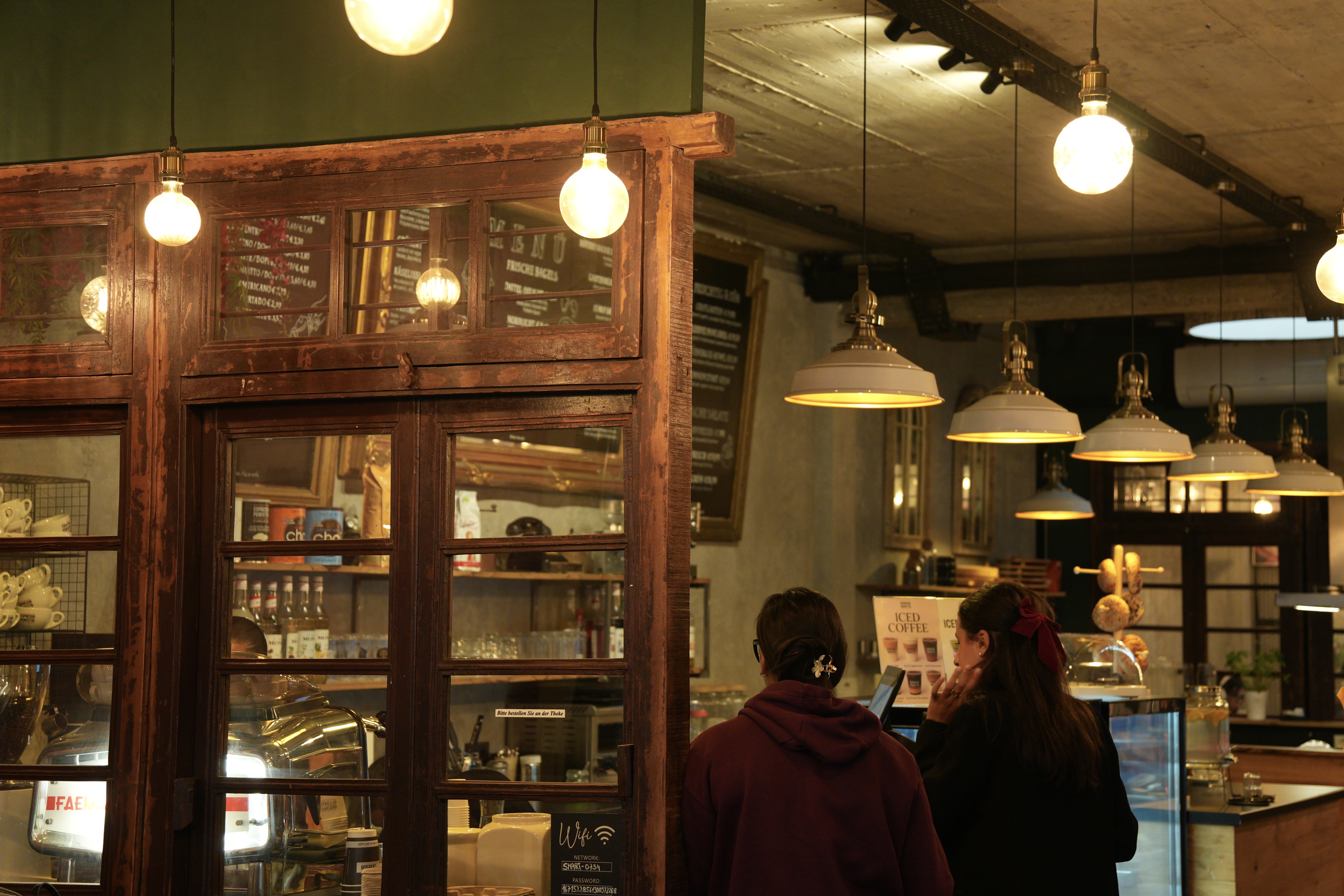 ZIANI FX – Espresso Interieur